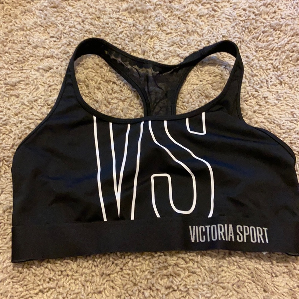 Victoria’s sport sports bra